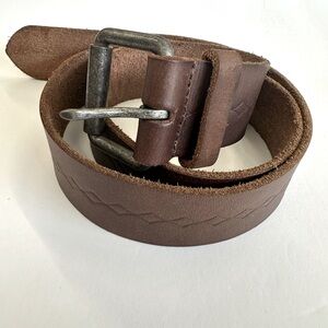 Men’s Lucky Brand Size 34 Diamond Detail Heavy Duty 1 1/2” Wide Leather Belt